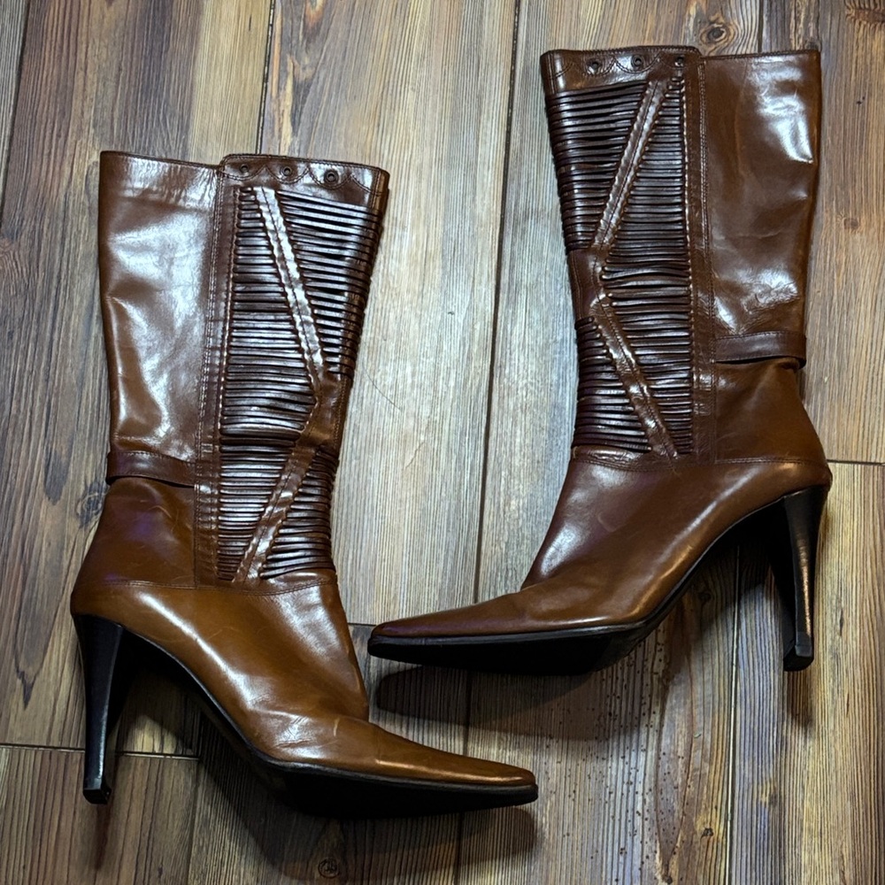 Via Spiga Brown Leather Heeled Boots with woven details size 9